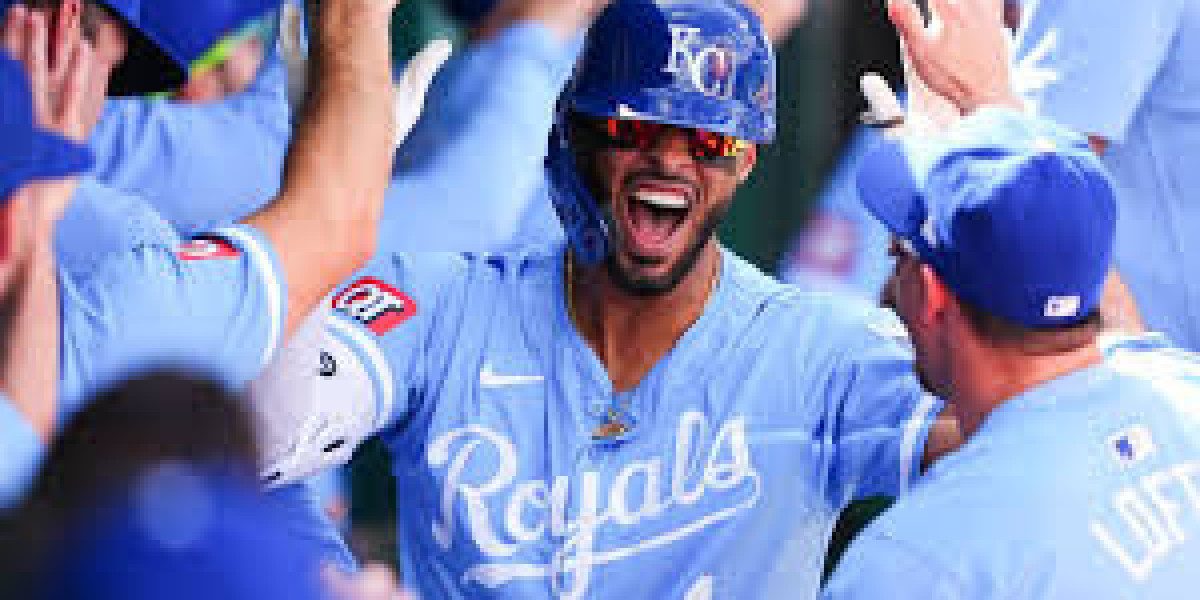 Royals concur toward text with Jonathan India