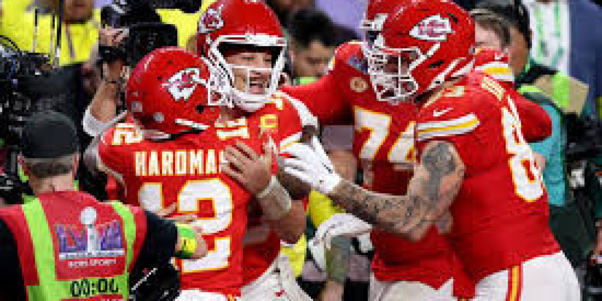 Chiefs Information 2/21: Patrick Mahomes spends 7 several hours a working day rehabbing